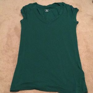 Green merona stretchy t shirt